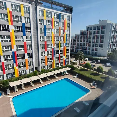 Selin's With Pool View Apartment Antalya