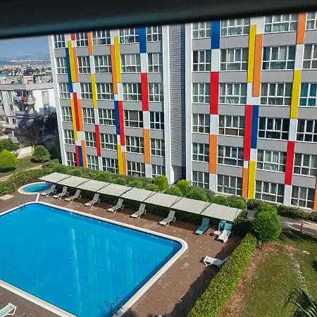 Selin's With Pool View Apartment Antalya